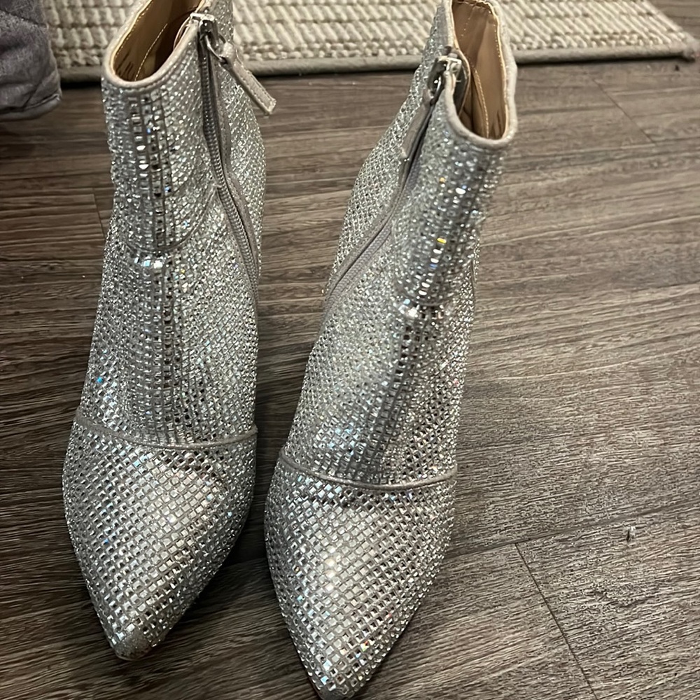 Steeve madden sparkly heel boots